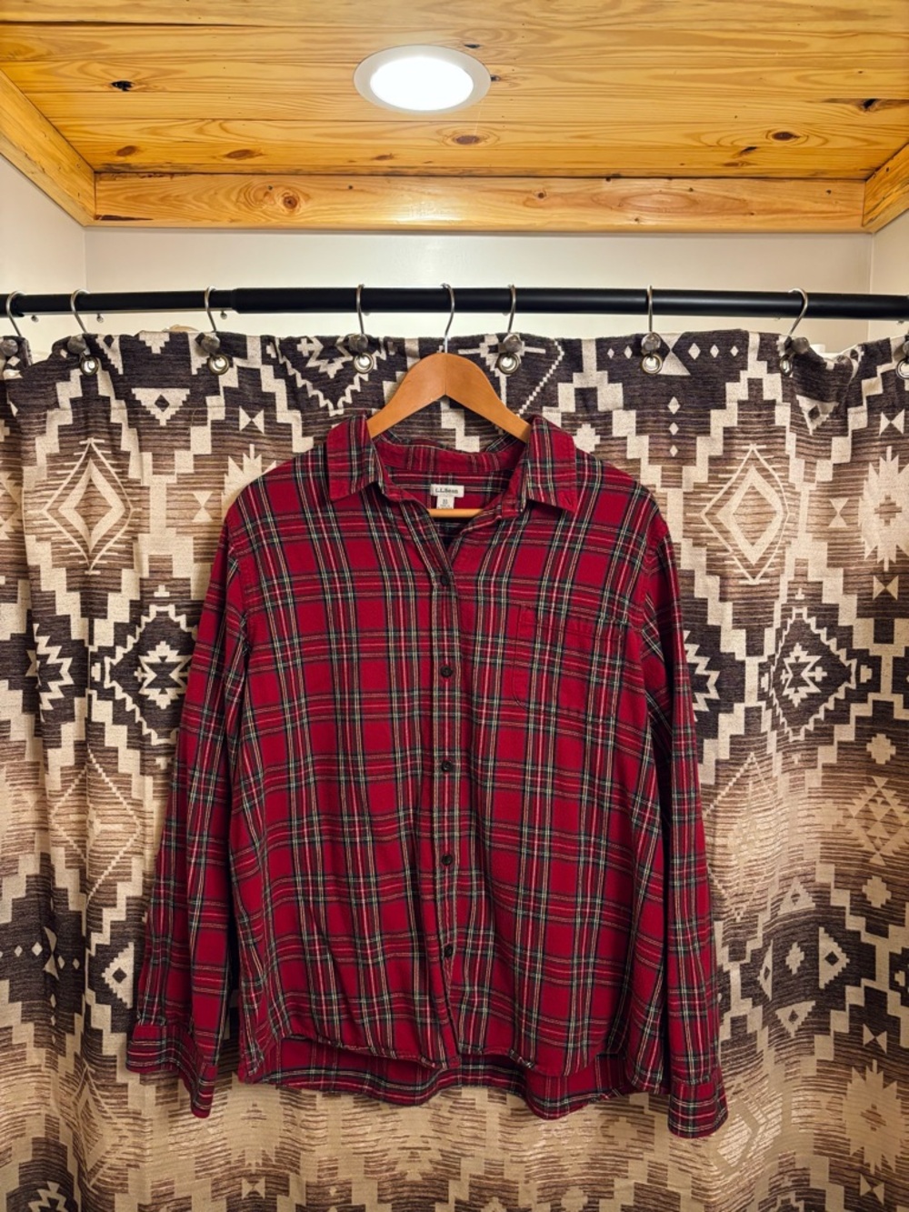Men’s LL Bean Flannel Button Up Size XL, 100% Cotton